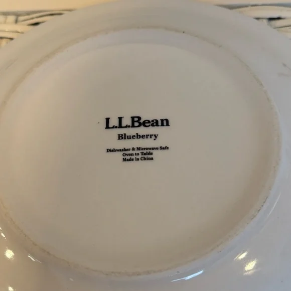 Blueberry Pattern Ceramic Salad Plate - Blue - Picture 3 of 5